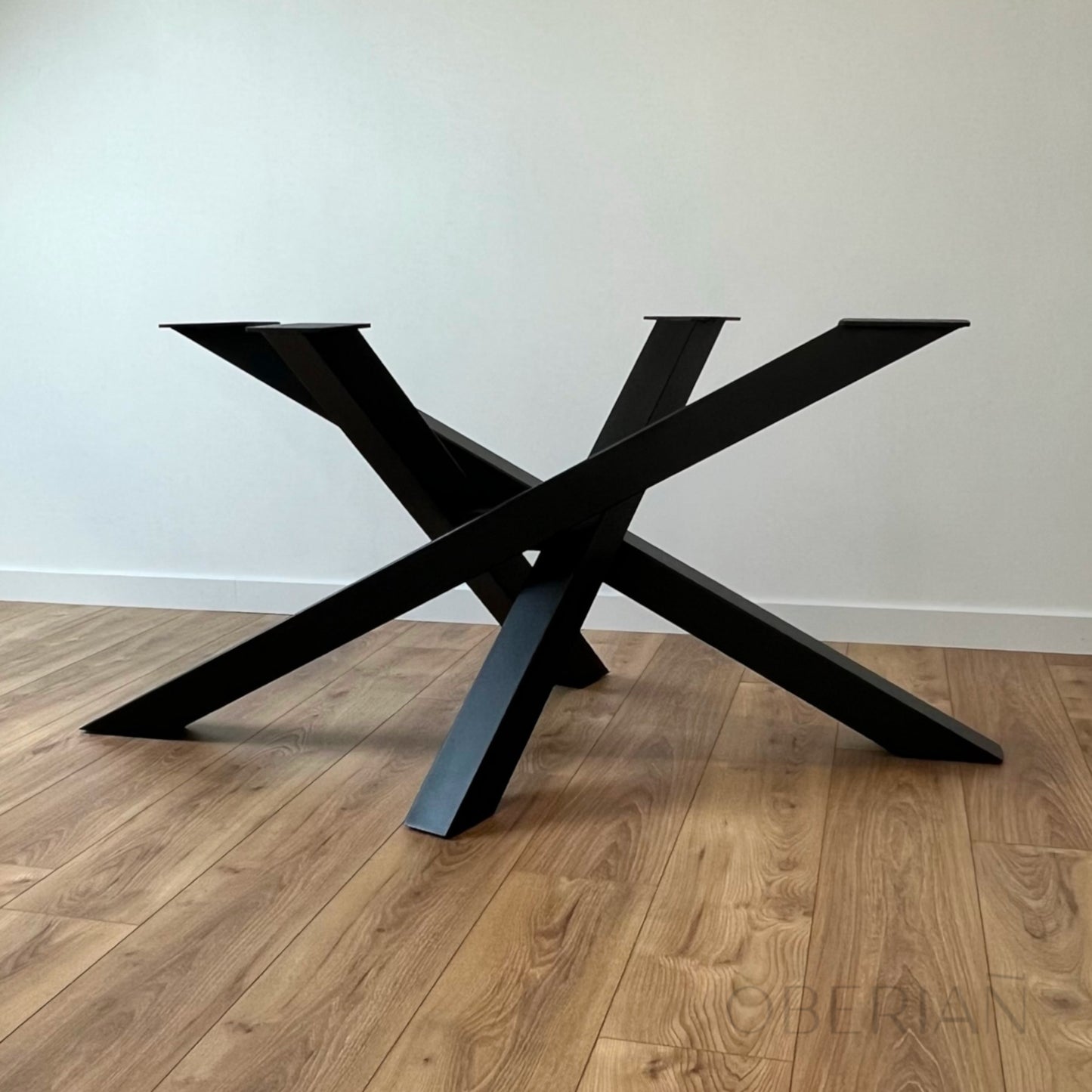 PIED_DE_TABLE_A_MANGER_MIKADO_ACIER_PERSPECTIVE
