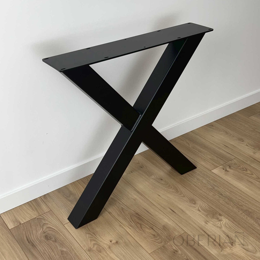 PIED_DE_TABLE_EN_CROIX_X_ACIER_NOIR_PERSPECTIVE